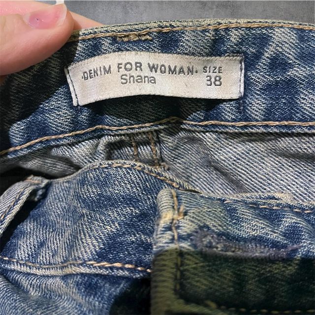 Pantalón vaquero rotos