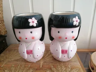 2 vasetti bambola giapponese diversi usi