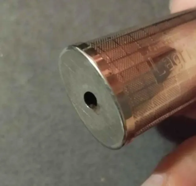 Custodia metallica per accendino Bic Lagriffa