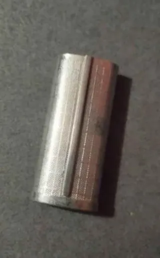 Custodia metallica per accendino Bic Lagriffa