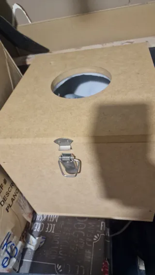 Extractor RVK y Caja Insonorizada