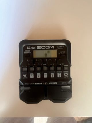 Zoom G1 FOUR Multi-Effects Processor