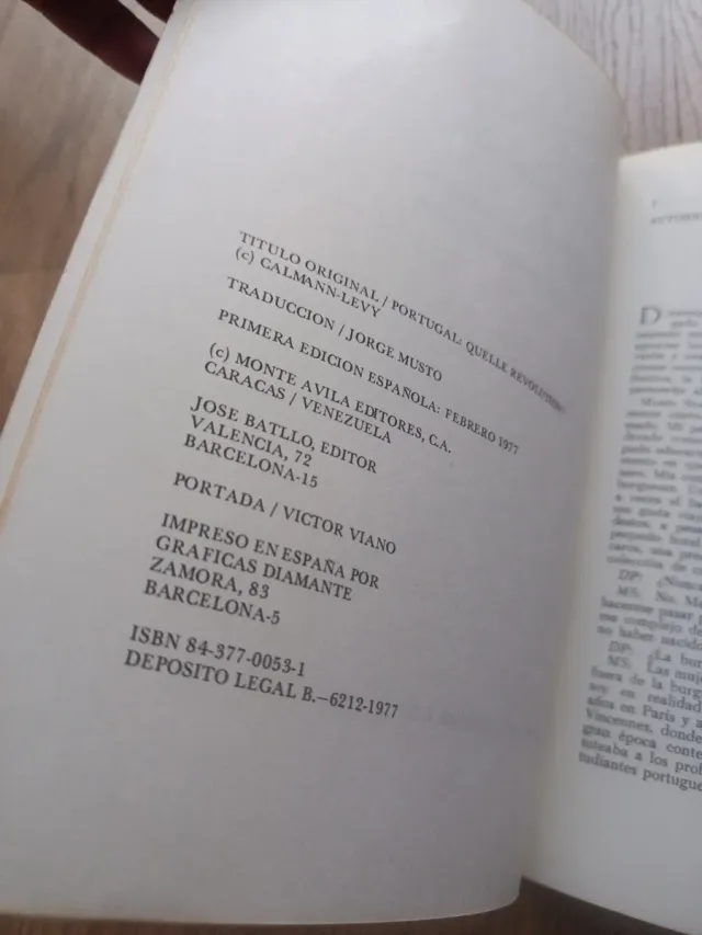 Una revolución amenazada