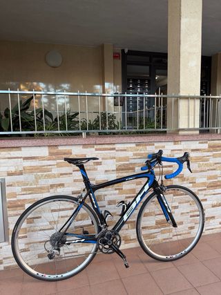 Bicicleta Carretera BH RC1  Full Carbono