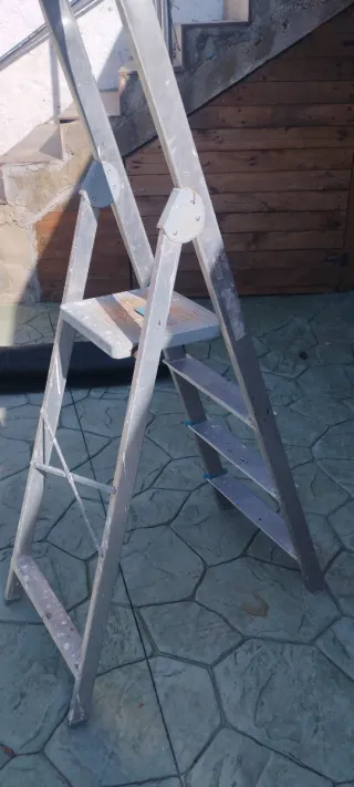 Escalera 3 peldaños aluminio