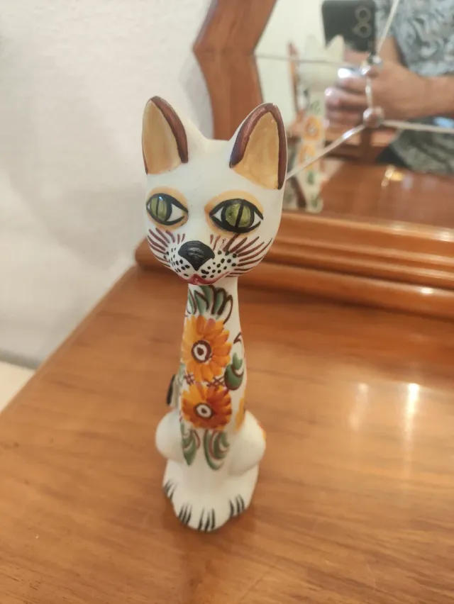 Figura Gato Talavera Pintado a Mano