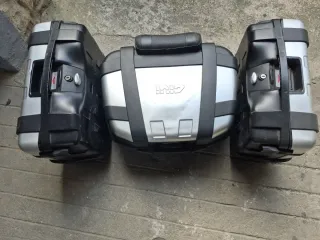 Conjunto Baúl y Maletas Givi Trekker