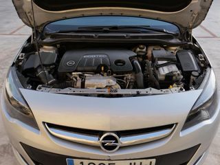Opel Astra 2015
