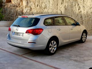 Opel Astra 2015