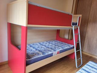 Litera triple madera y metal