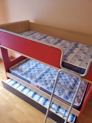 Litera triple madera y metal