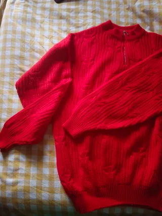 Jersey rojo vintage con cremallera