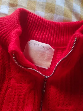 Jersey rojo vintage con cremallera