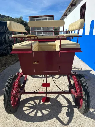 Carro de caballos jardinera