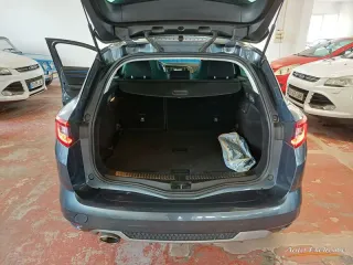 RENAULT MEGANE SPORT TOURER GT LINE EDC