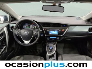 Toyota Auris Hybrid Active 100 kW (136 CV)