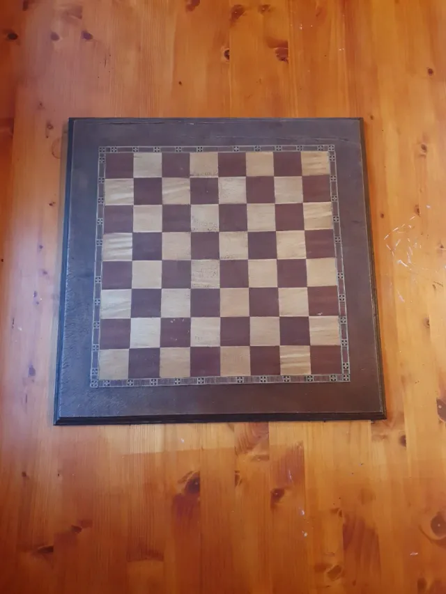 Tablero de ajedrez de madera