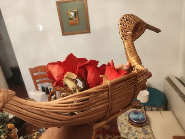 Cisne decorativo mimbre vintage