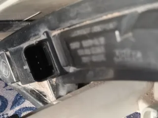 Piloto Trasero Derecho Renault Laguna III. Valeo.