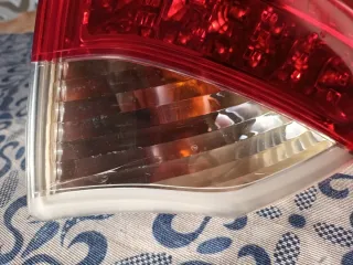 Piloto Trasero Derecho Renault Laguna III. Valeo.