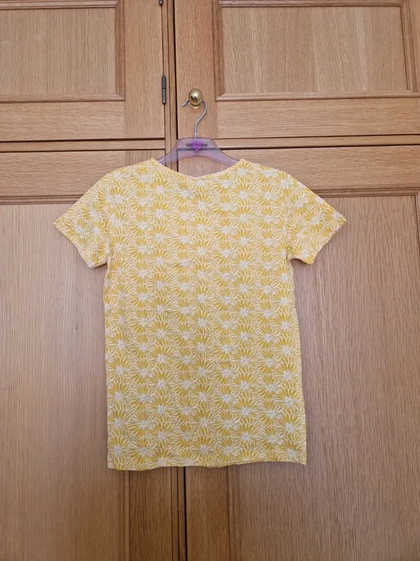 Camiseta Mango margaritas amarilla