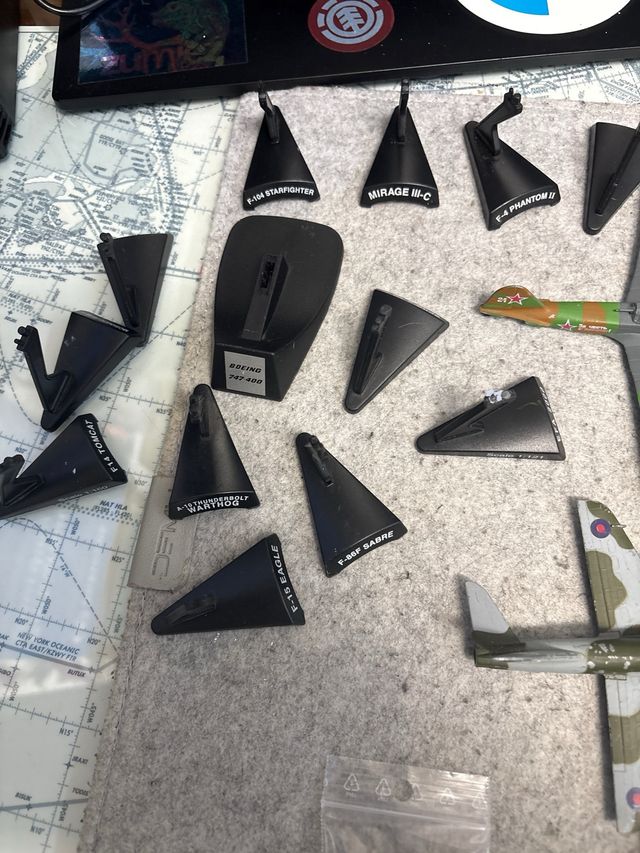 Lote maquetas aviones para restaurar.