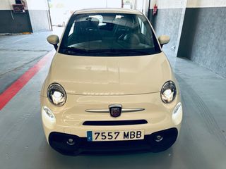Abarth 595 2022