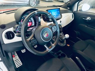 Abarth 595 2022