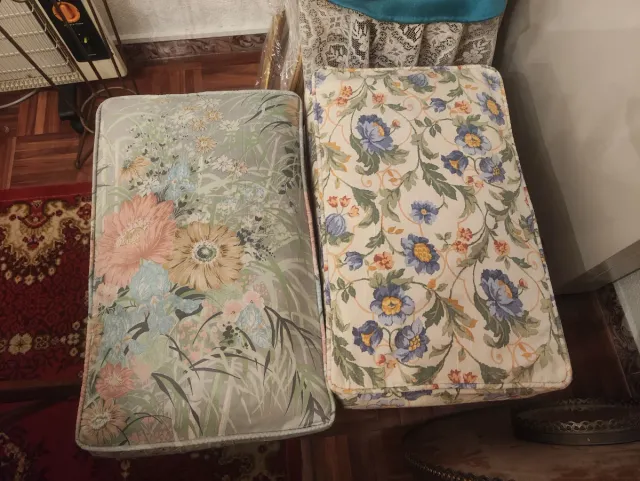 Par Banquetas Vintage Tapizadas Retro