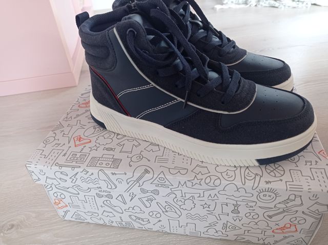 Botas niño Freestyle nº 36. Nuevos.