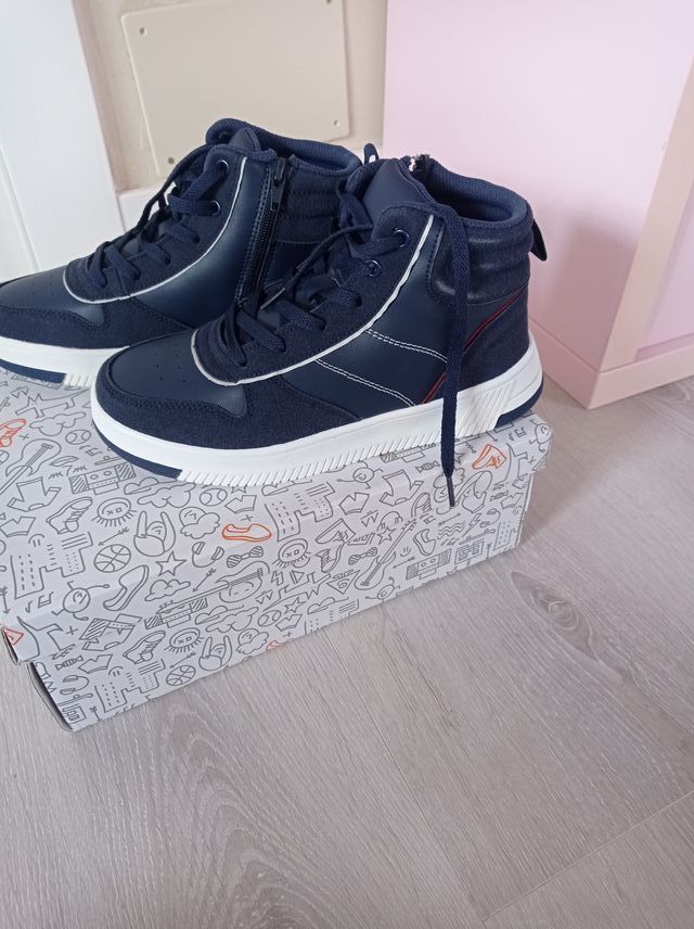 Botas niño Freestyle nº 36. Nuevos.