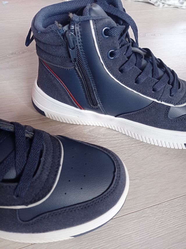 Botas niño Freestyle nº 36. Nuevos.