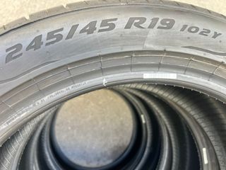 Neumáticos Pirelli 245/45 R19 102Y