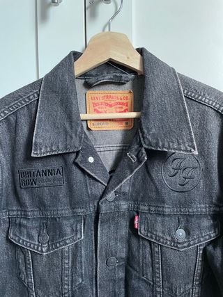 Chaqueta Foo Fighters Levi’s Negra