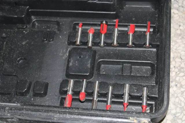 Fresatrice Verticale Completa di Valigetta