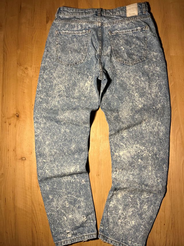 Vaqueros efecto lavado vintage estilo años 90