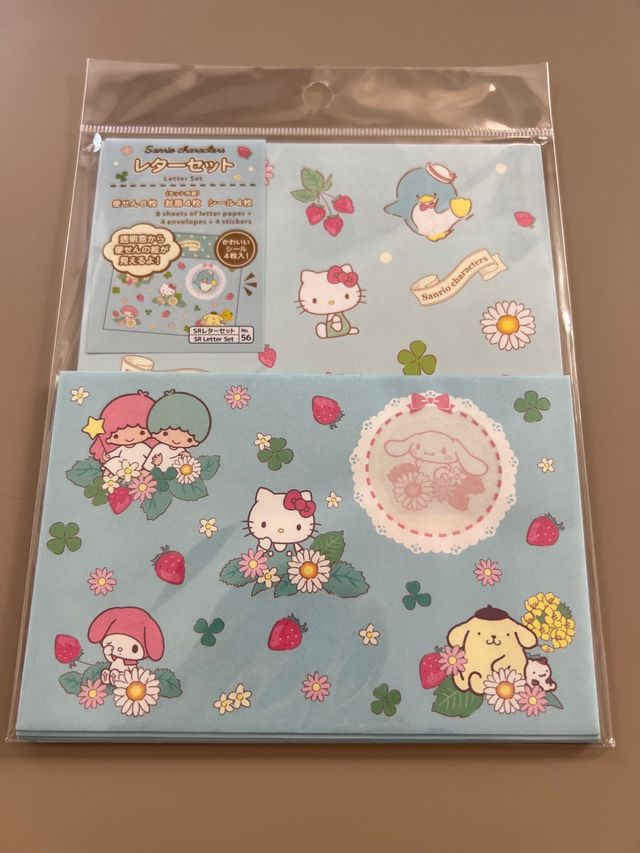 Set Papel Cartas y Sobres Sanrio
