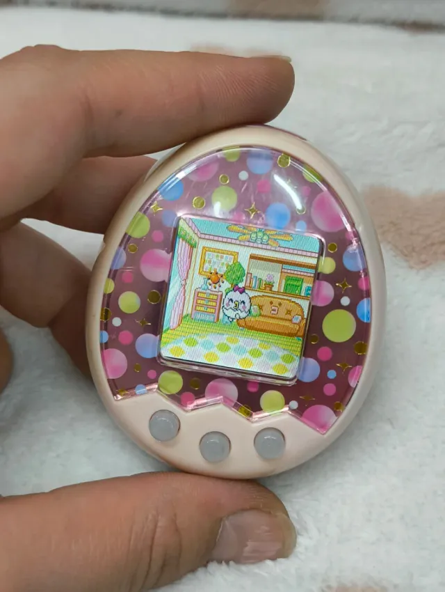 Bandai Tamagotchi M!x Ver. Pink