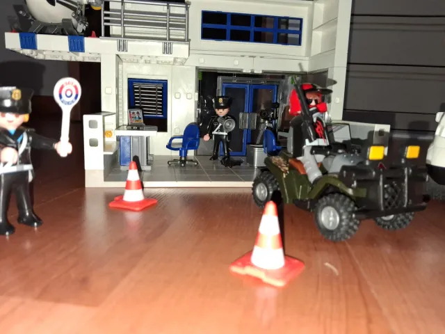 Comisaría Policía Playmobil con Vehículos