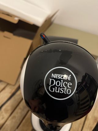 Cafetera Dolce Gusto DeLonghi