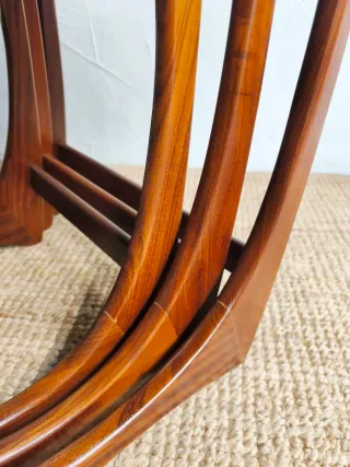 Mesas G-Plan Astro teca