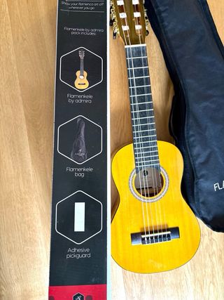 Guitarra Flamenkele by Admira