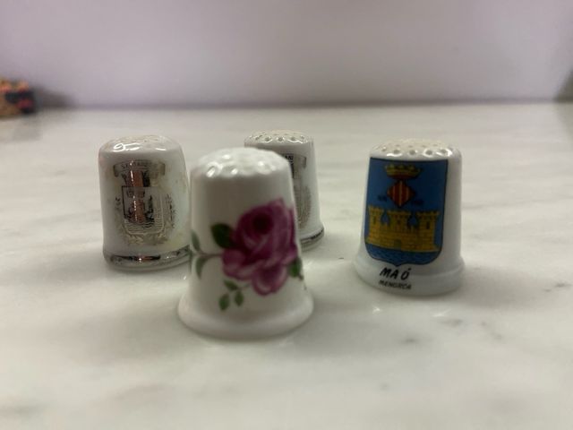 4 Dedales Porcelana uno Bone China Great Britain