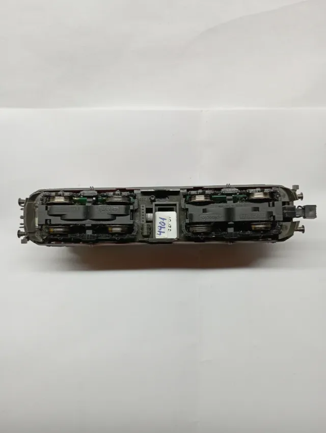 Locomotora Fleischmann Re 4/4 Digital n