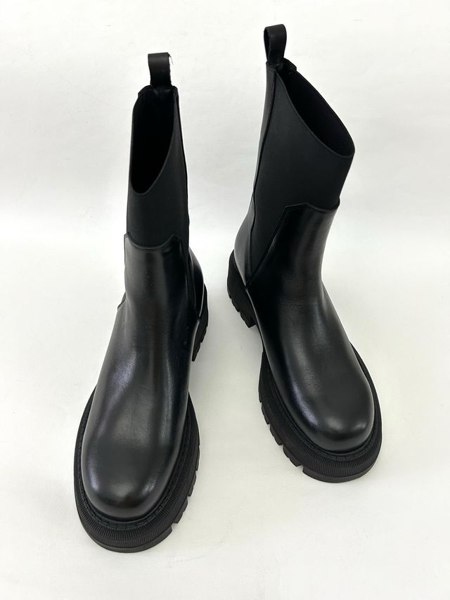 Nuovi Stivaletti donna vera pelle n.40