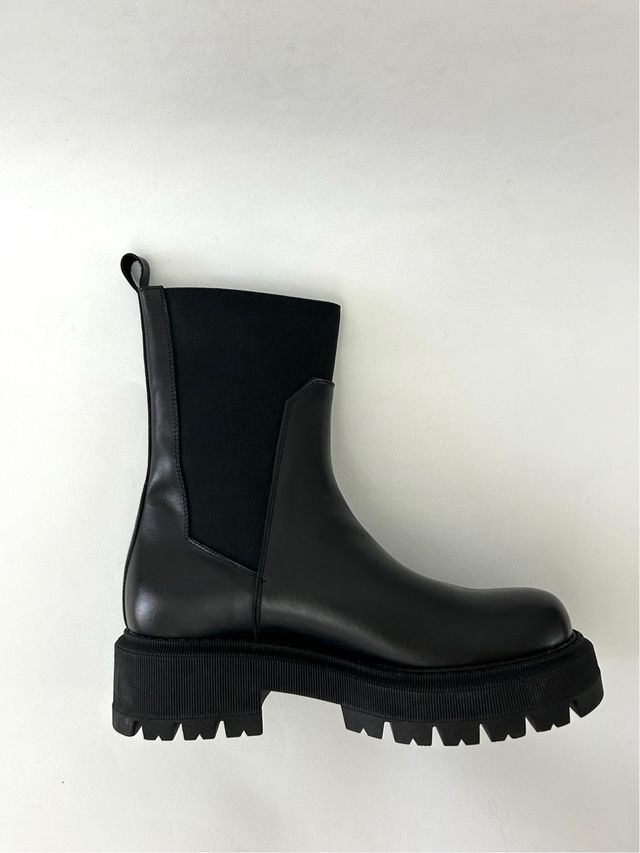 Nuovi Stivaletti donna vera pelle n.40