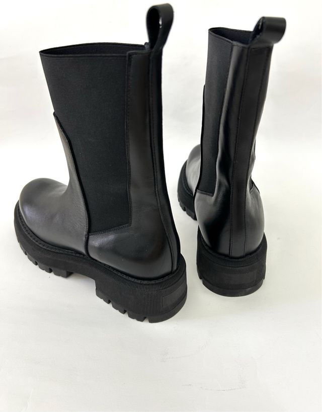 Nuovi Stivaletti donna vera pelle n.40