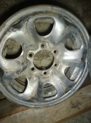 4 Llantas Nissan Terrano