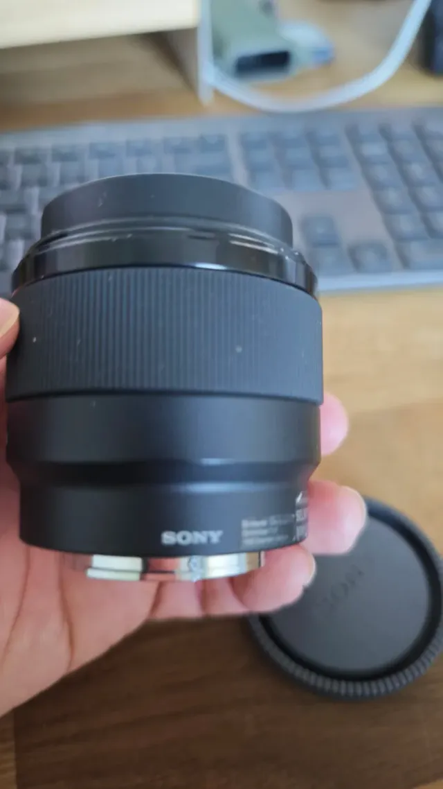 Obiettivo Sony FE 1.8/50