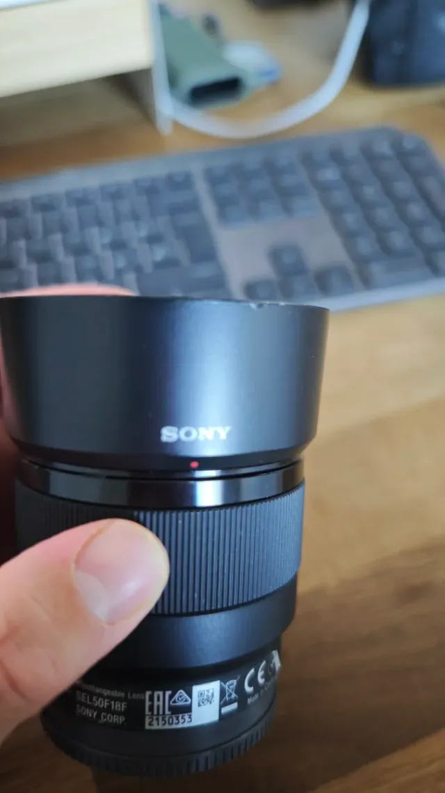 Obiettivo Sony FE 1.8/50